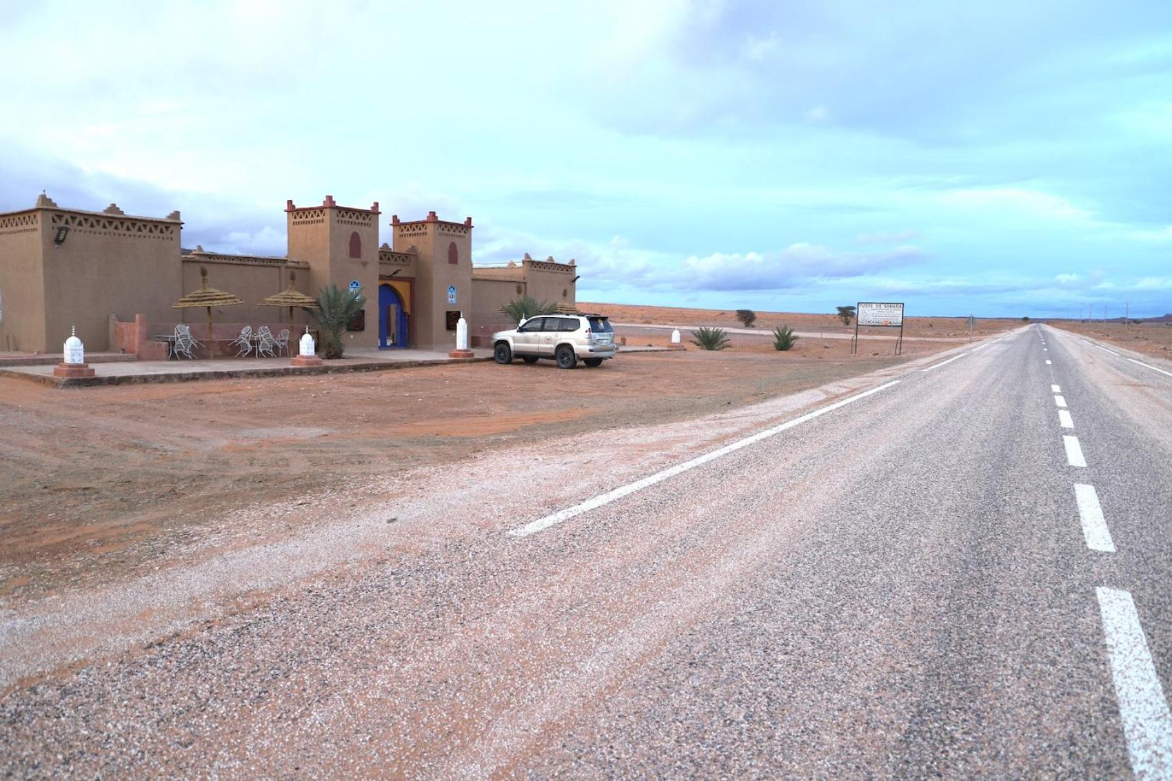 Porte De Sahara Ouzina Exterior photo